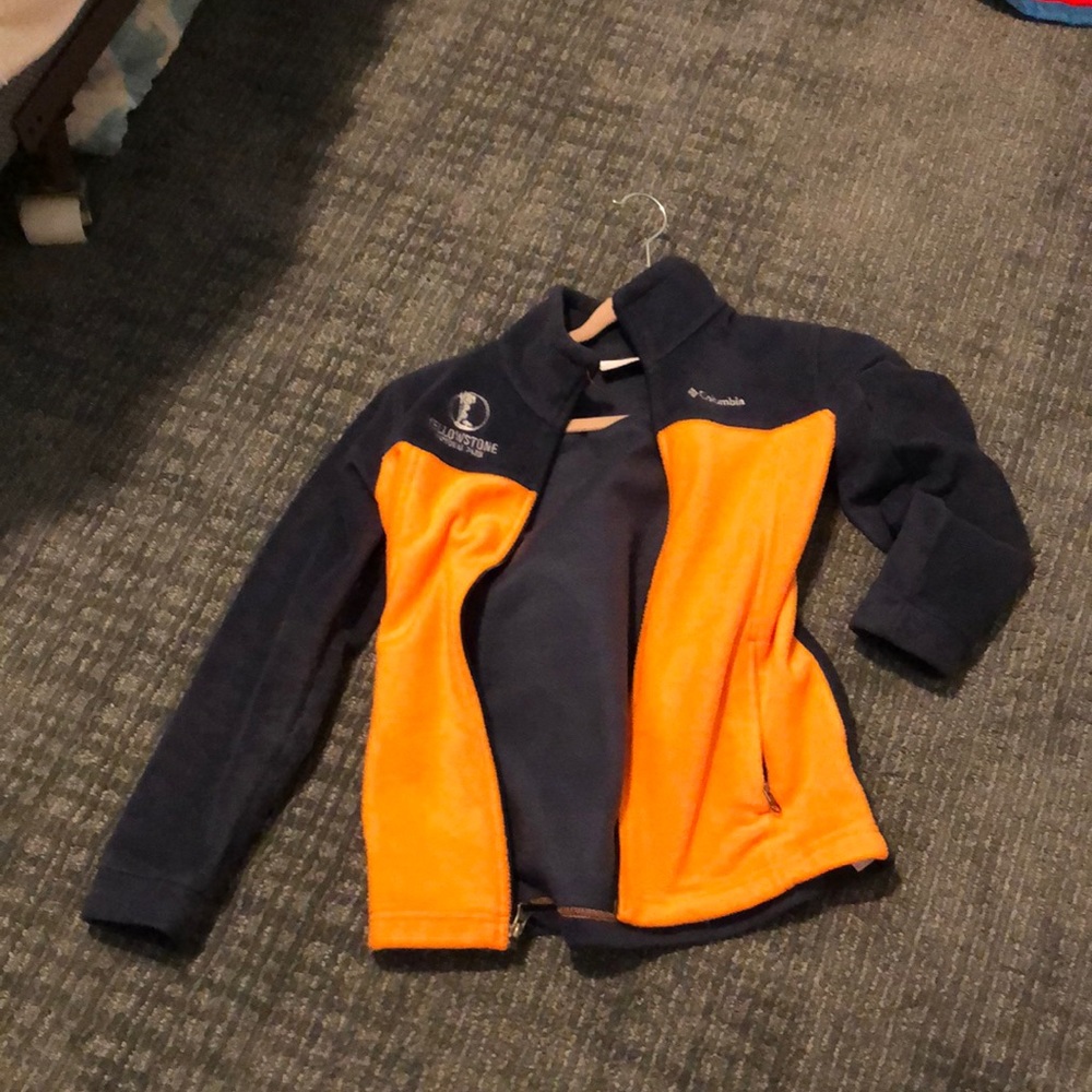 Cute size medium Columbia vest
